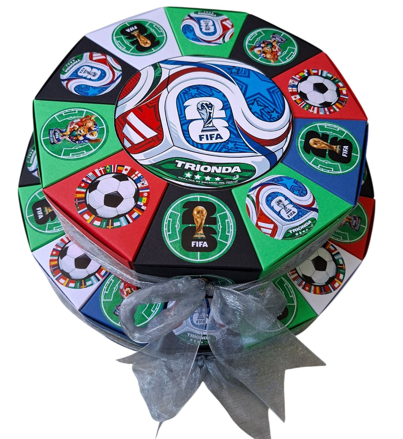 Fudbal torta od kartona