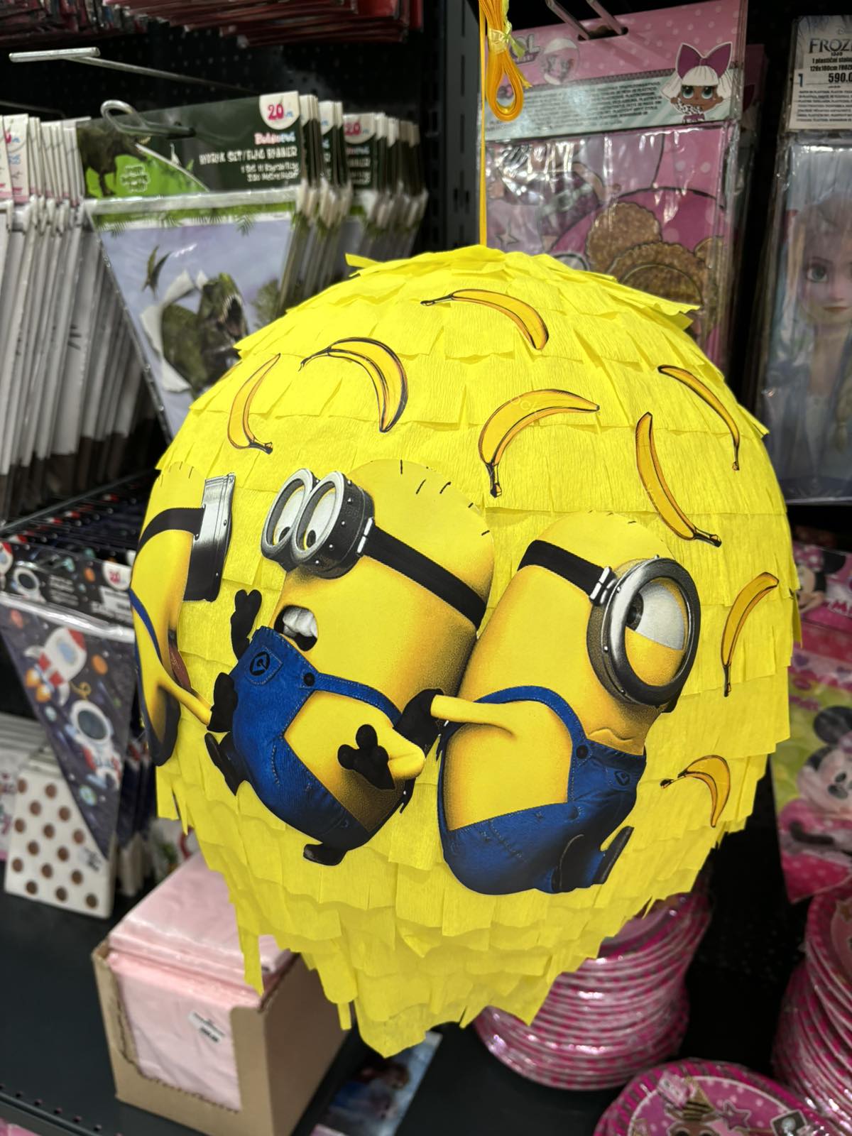 Pinjata Minions