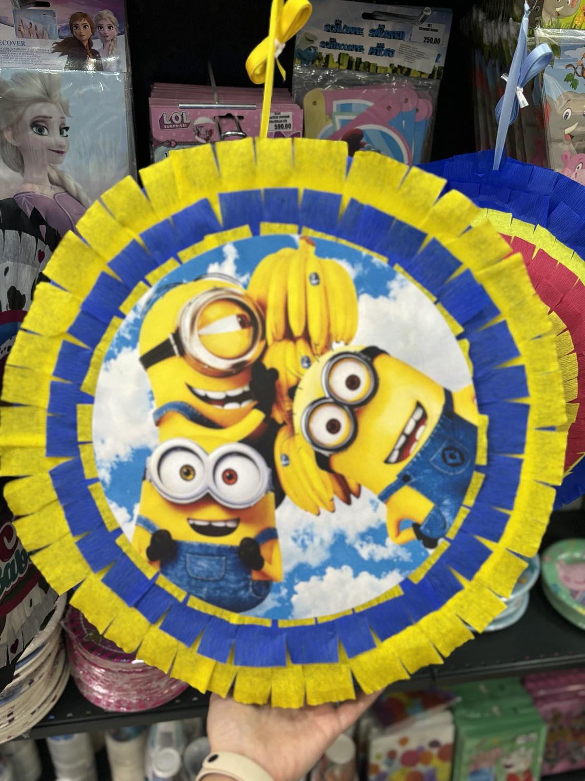 Pinjata Minions