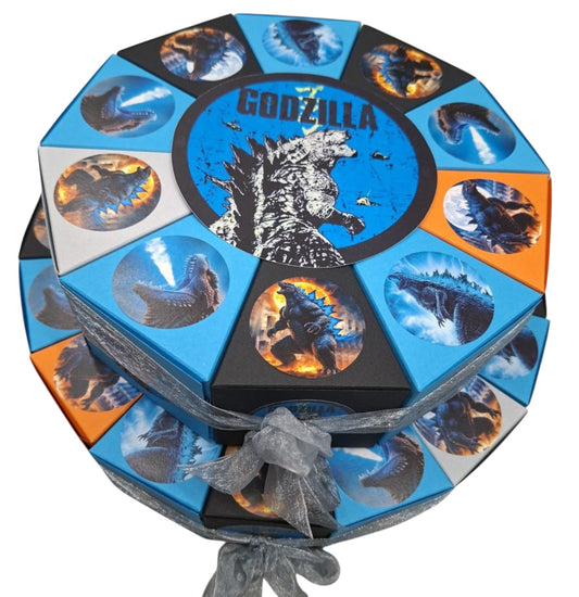 Godzilla torta od kartona
