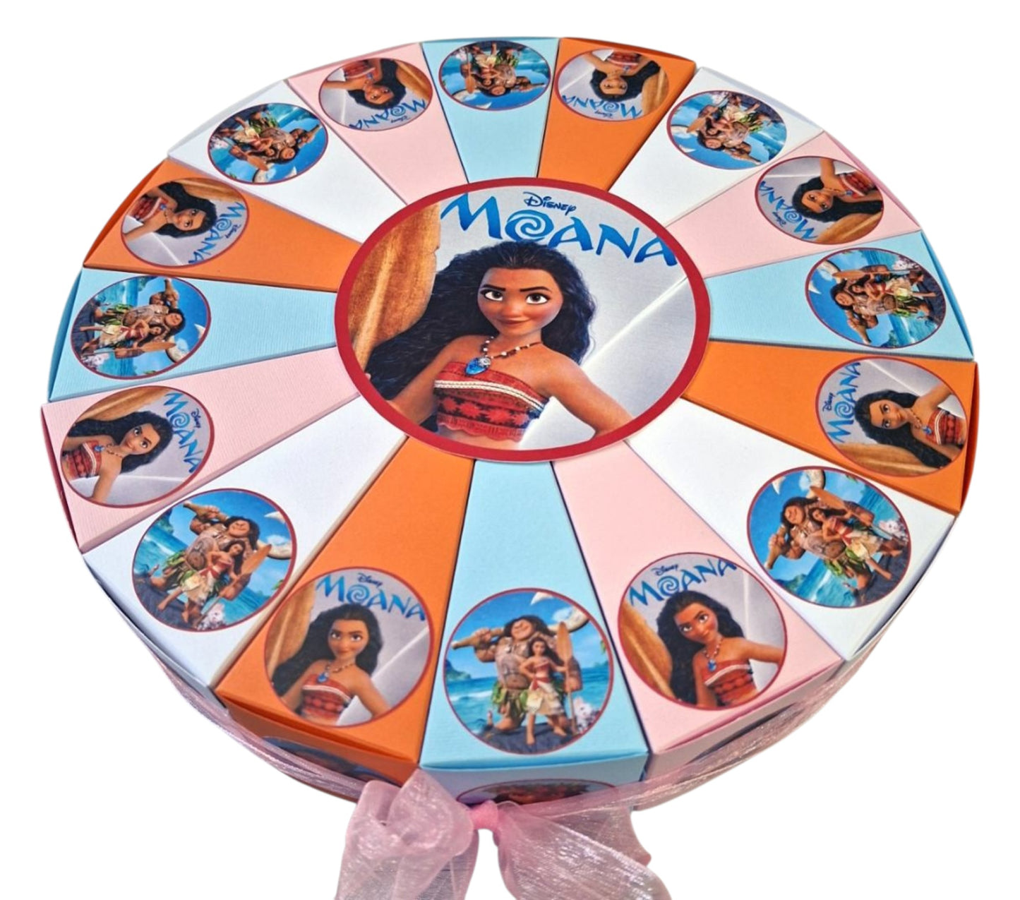Vayana/Moana torta od kartona