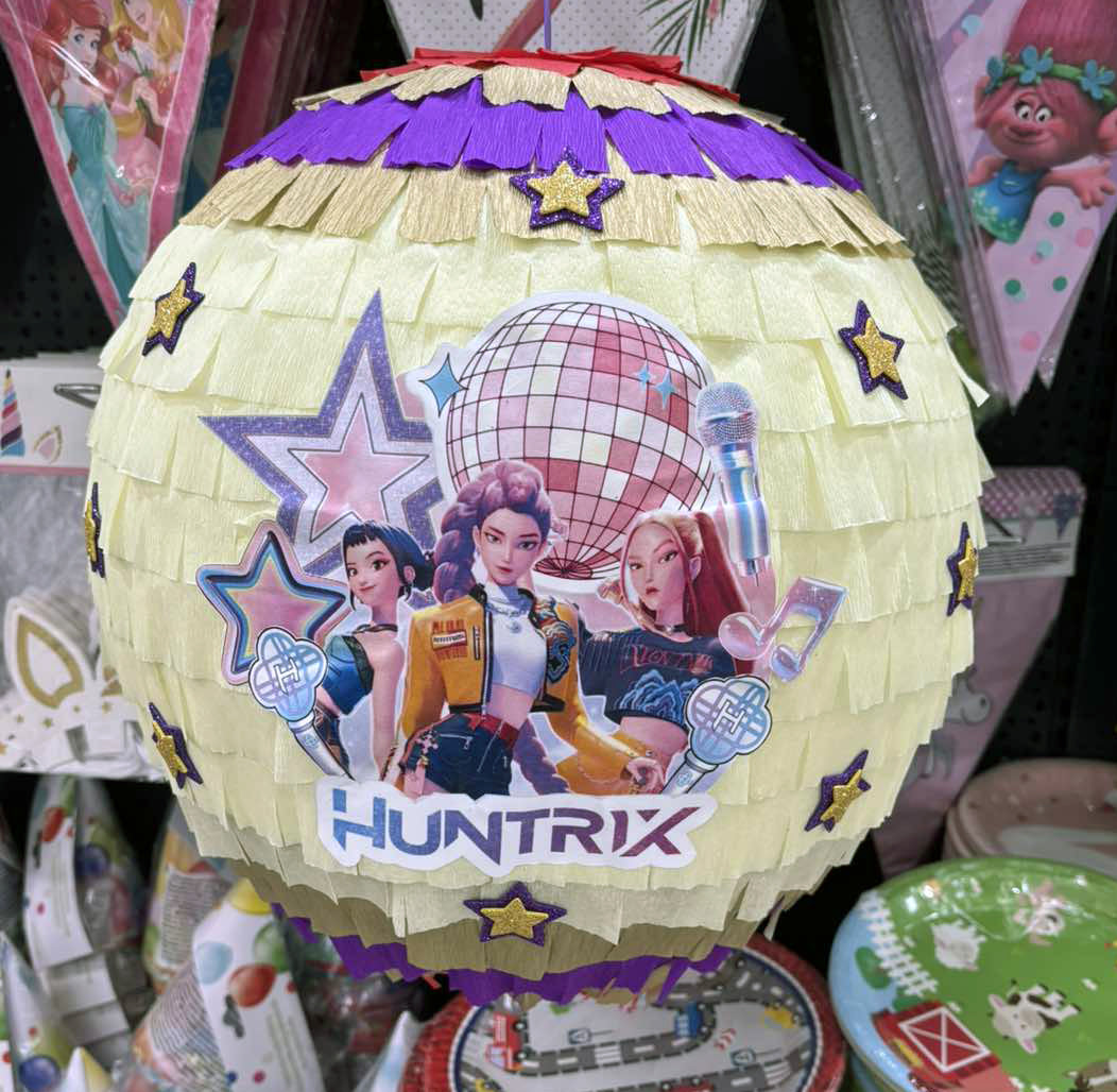 Pinjata K-Pop Demon Huntrix | Pinjate za devojčice