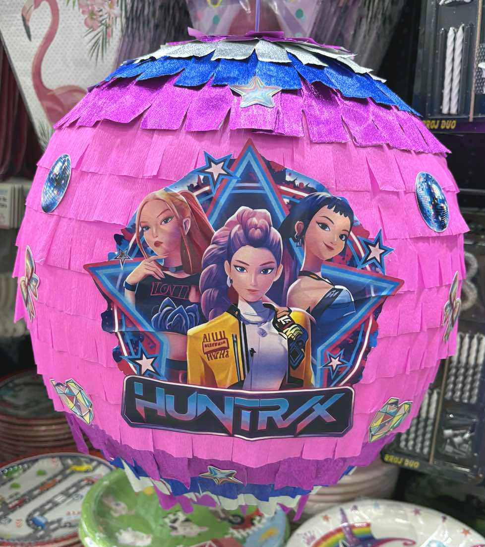 Pinjata K-Pop Demon Huntrix | Pinjate za devojčice