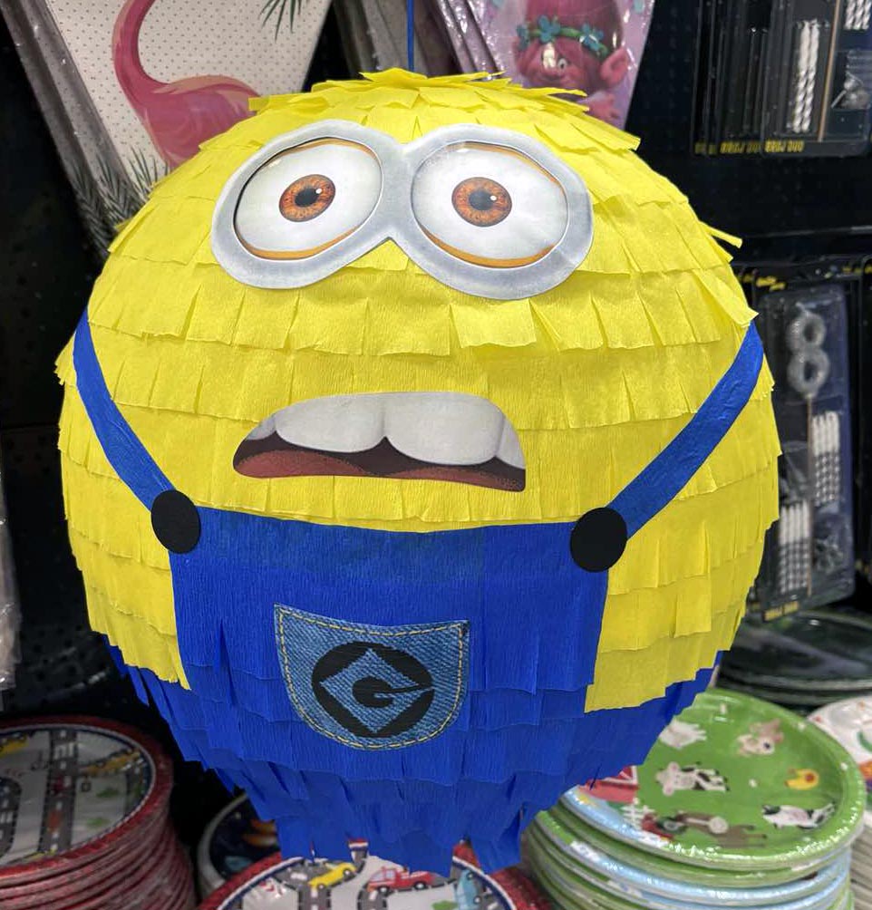 Pinjata Minions